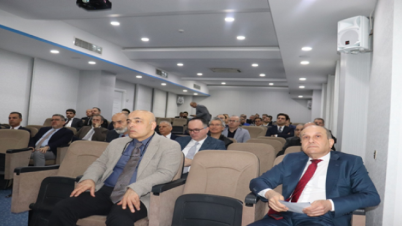 Harran Üniversitesi Hastanesinde Geniş Katılımlı 'Genel Üroloji' Toplantısı Yapıldı